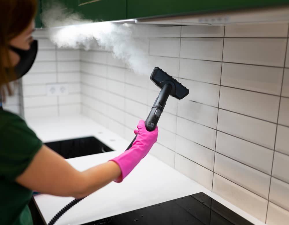 Itzhome Sutton and Leatherhead